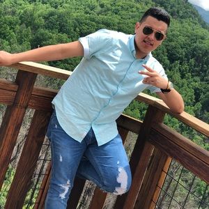 Meet your Posher, Roger